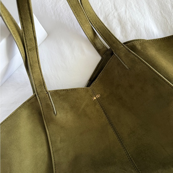 JW PEI Khaki Women's Tote Bag - Picture 2 of 3